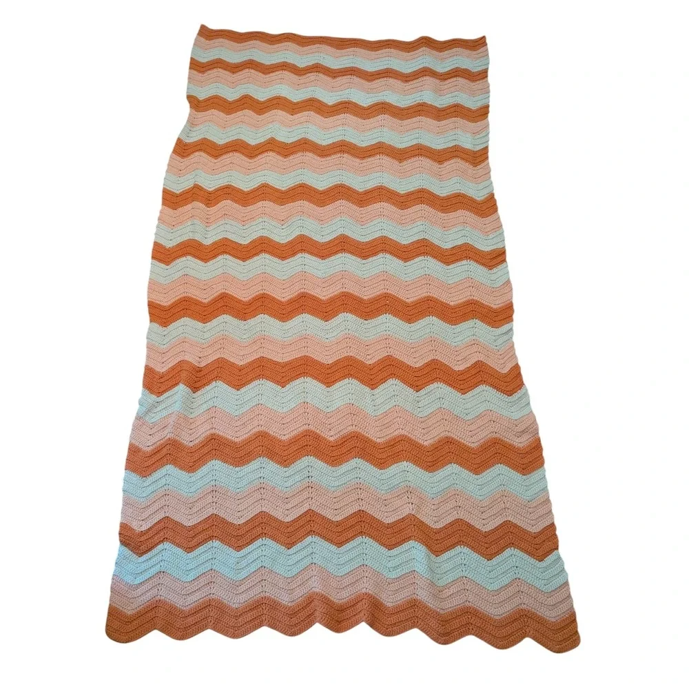 Handmade Crochet Blanket Orange Peach Cream Chevron Ripple Retro Throw 48x96